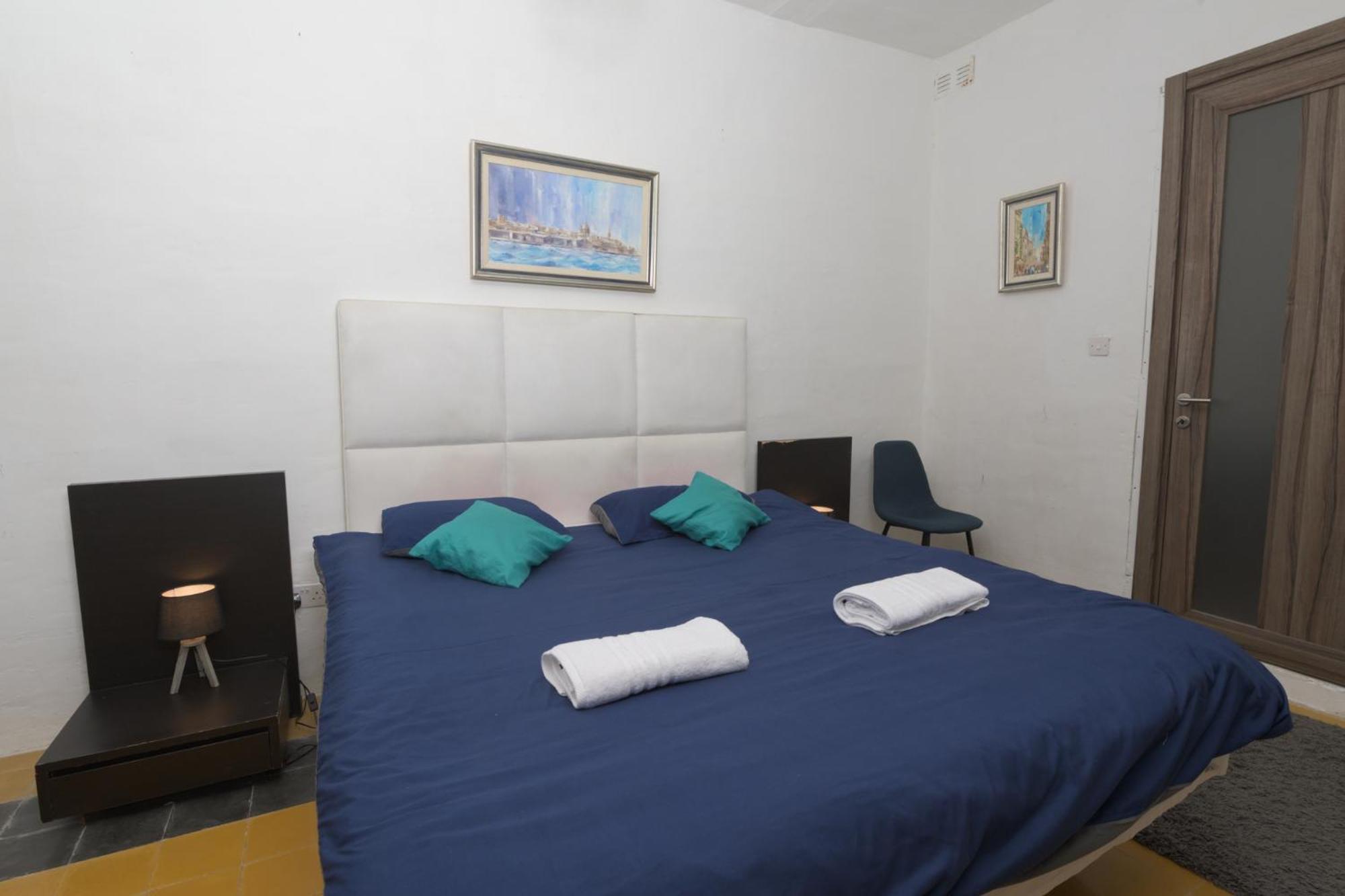 Stylish Valletta 2 Bedrooom City Centre Apartment With Terrace Eksteriør billede