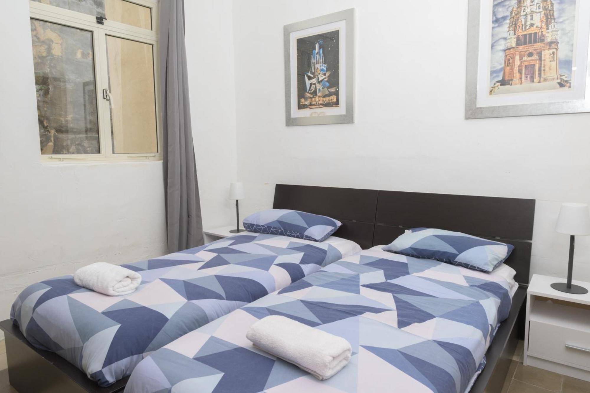 Stylish Valletta 2 Bedrooom City Centre Apartment With Terrace Eksteriør billede
